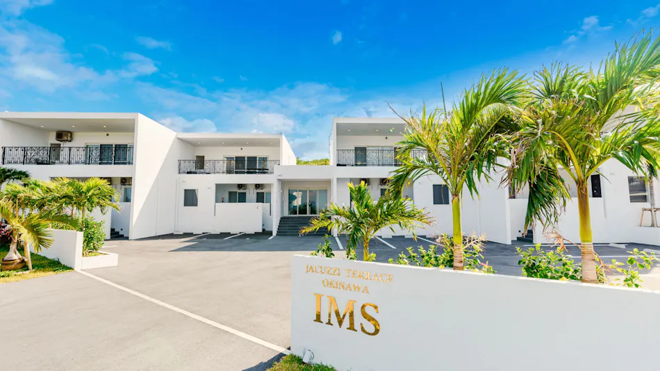 Jacuzzi Terrace Okinawa IMS