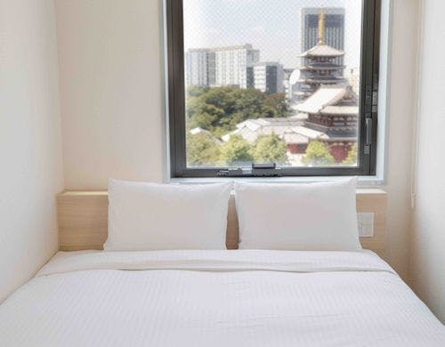 【ダブルルーム】客室からの浅草寺景色一例