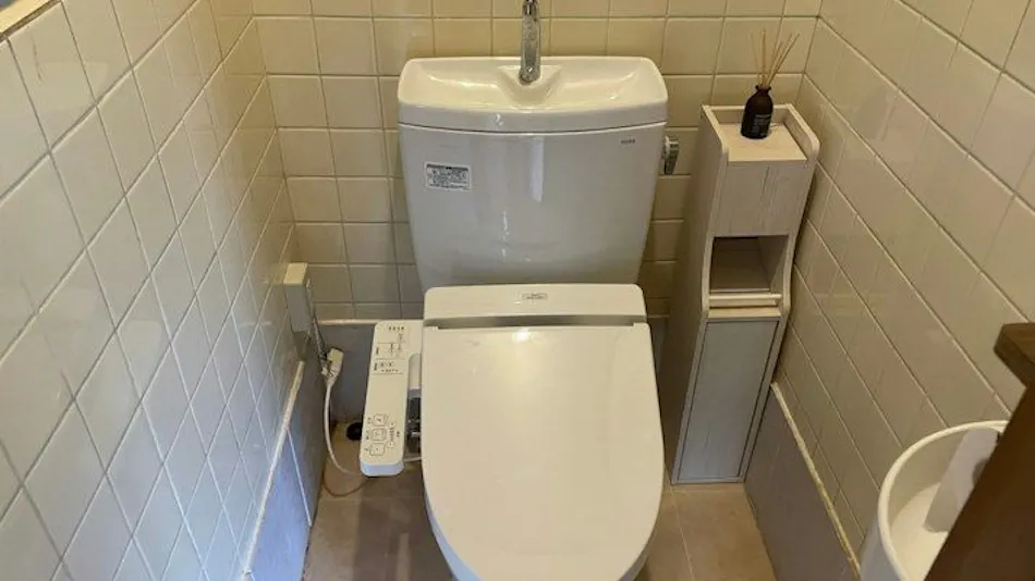 Mugi's Inn "Waterside"