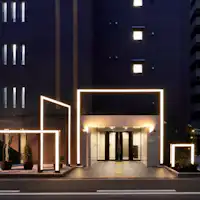 Eksterior (Malam Hari)