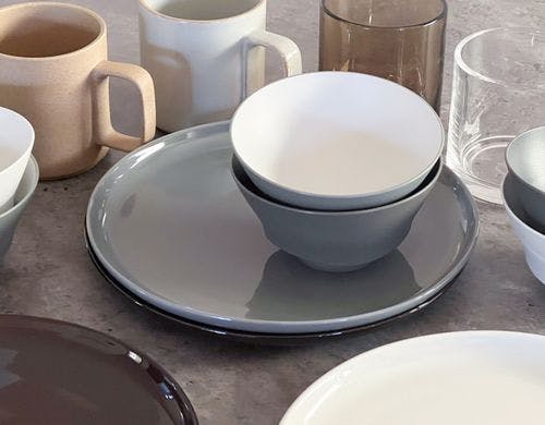 リビングルーム　ダイニングテーブル