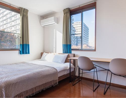 寝室4　ダブルベッド1台