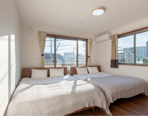 寝室3　ダブルベッド2台