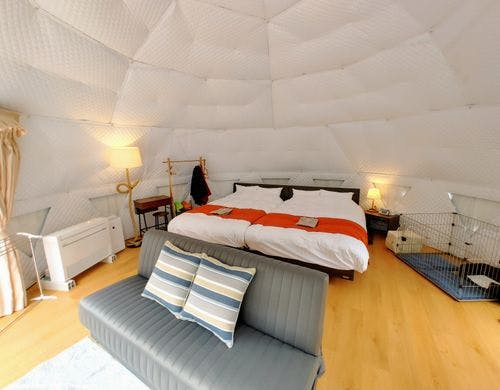 10番テントにあるワンコ用アメニティ