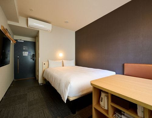 ダブルルーム禁煙【ベンチシート付】