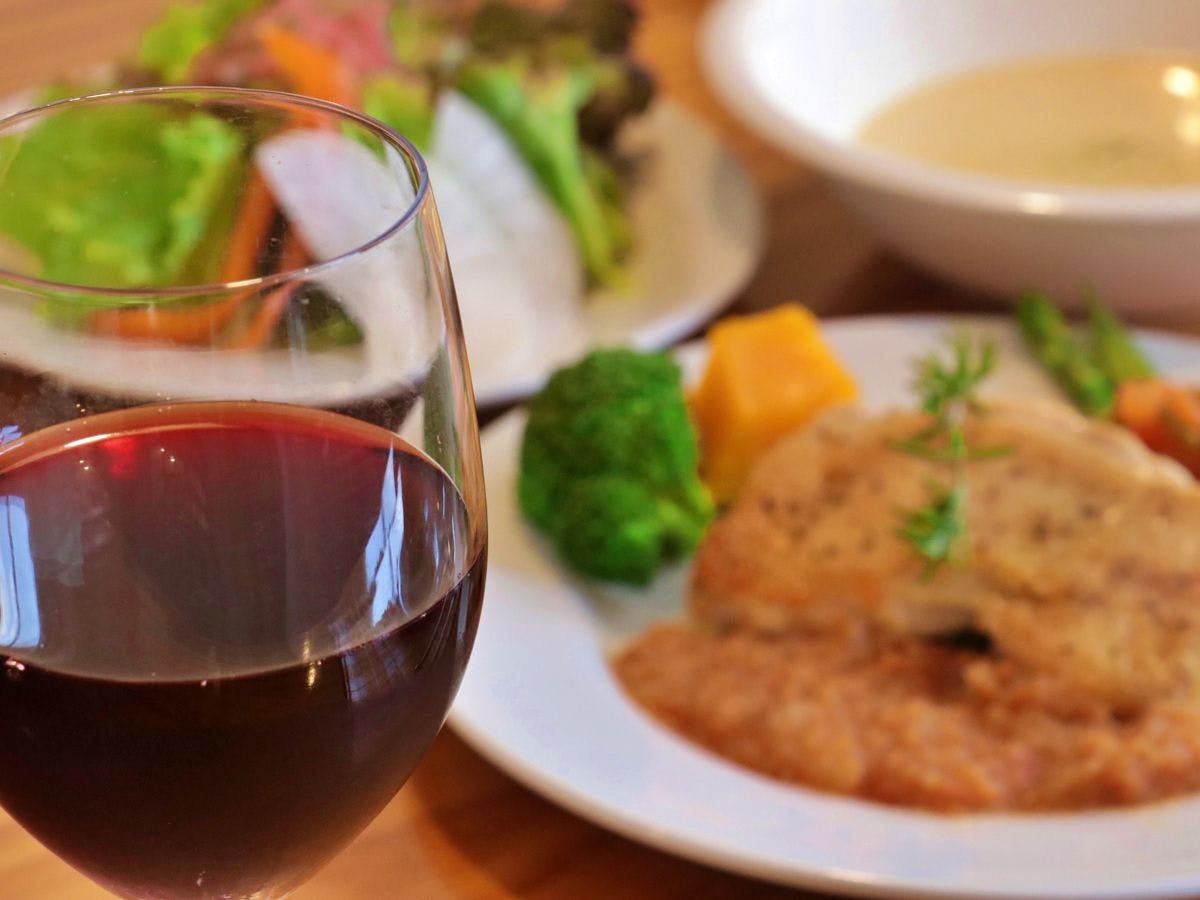 【Keajaiban Gunung Daisen - Makan Malam Hidangan Barat di Tengah Hutan】 (2)