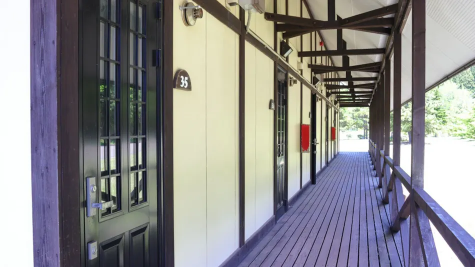 Awone Shirakami Jyuniko