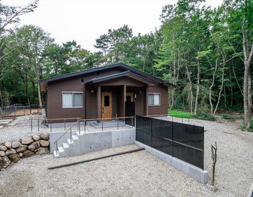 皐月ダイニング