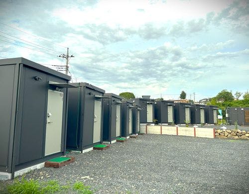 コンテナ型の宿泊施設です。