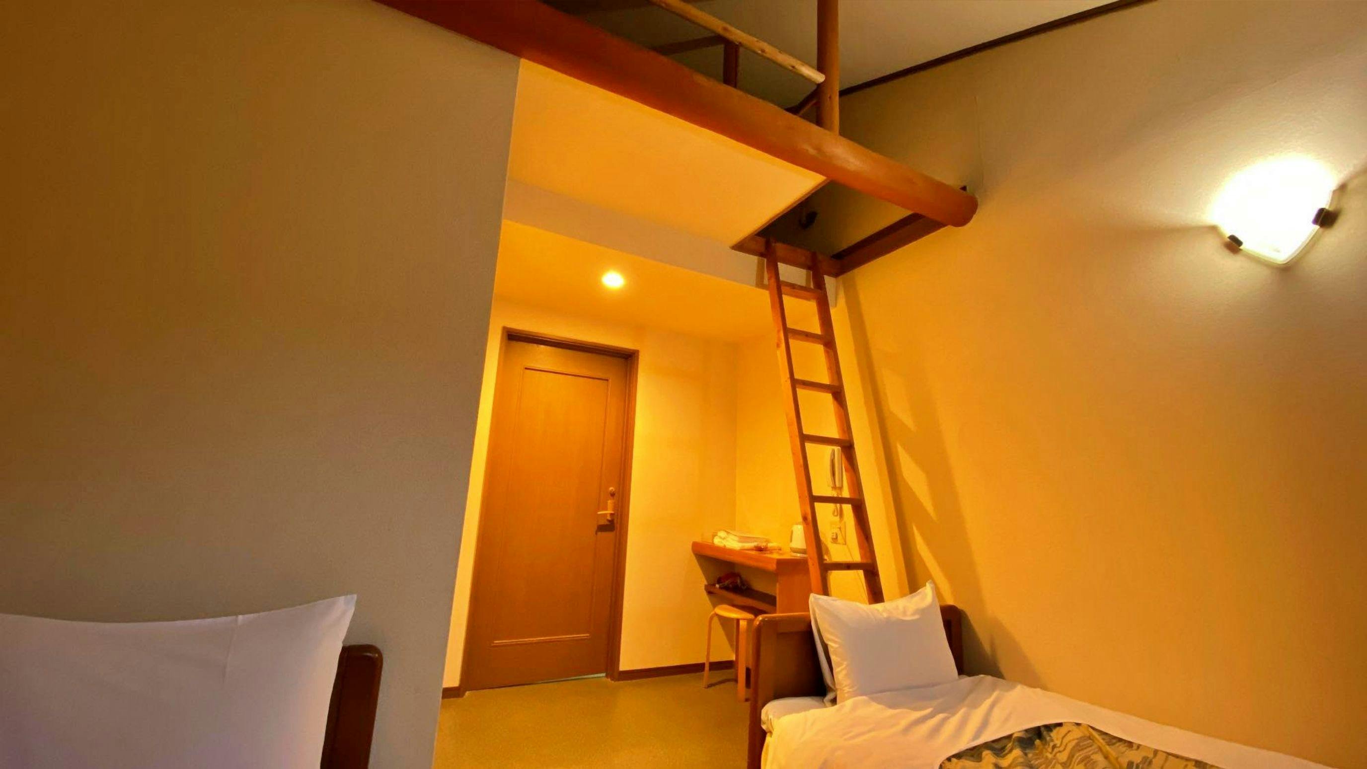 Business Hotel Hiyoshi Amawaka no Ie