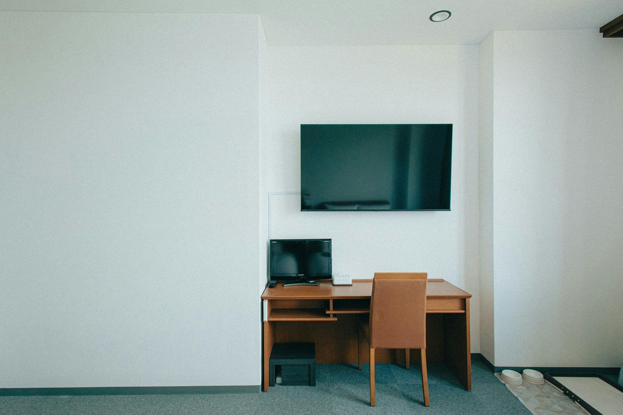 KAREN Hamanako with Dog