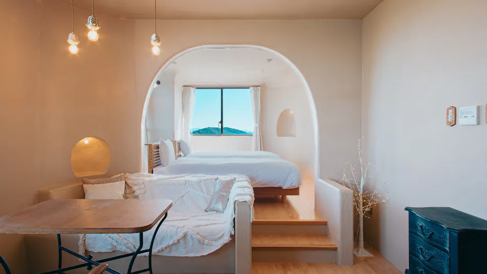 KAREN Hamanako with Dog