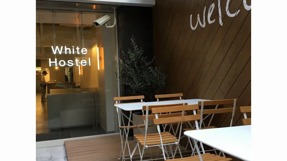 White Hostel Shinsaibashi