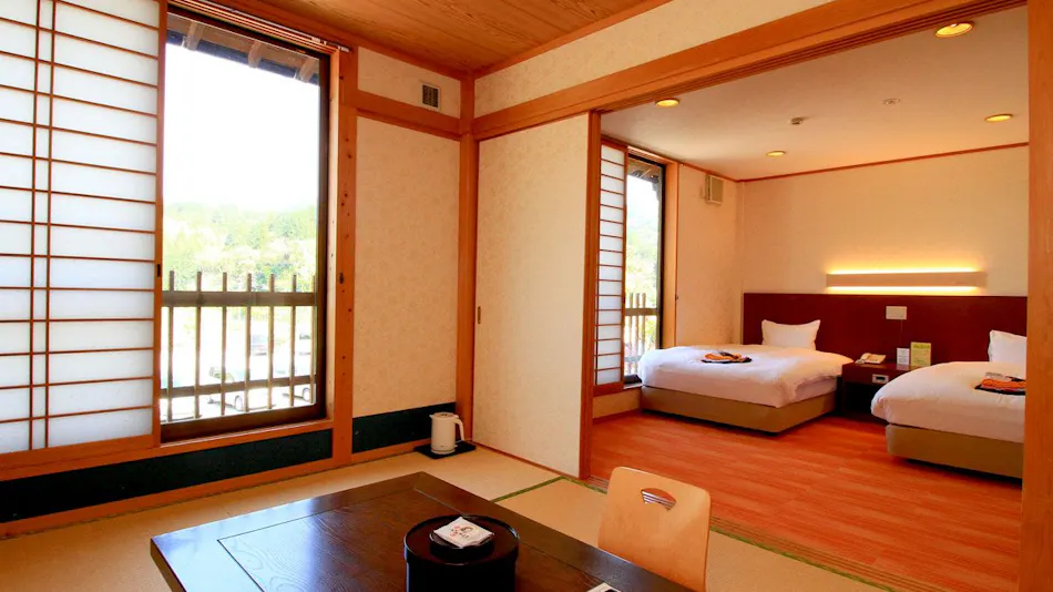 Usuki Yuno Sato