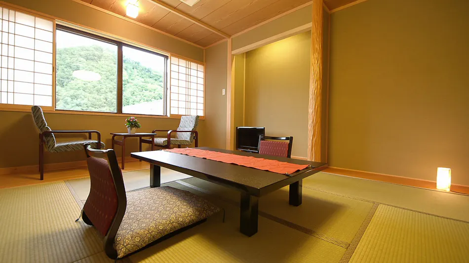 Ikusaka Village Welfare Center Yamanami-so