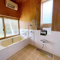 ห้องน้ำกว้างขวาง