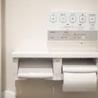 一楼通用厕所-2