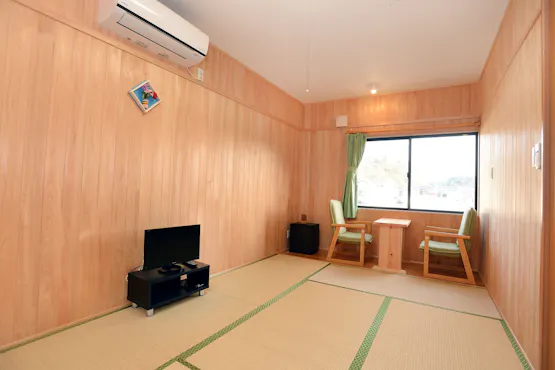 Kamar Superior Gaya Jepang 8 Tatami