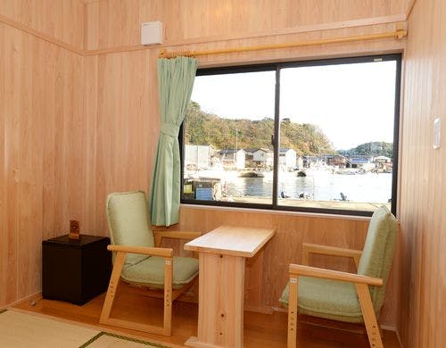 客室（シーティングエリア）