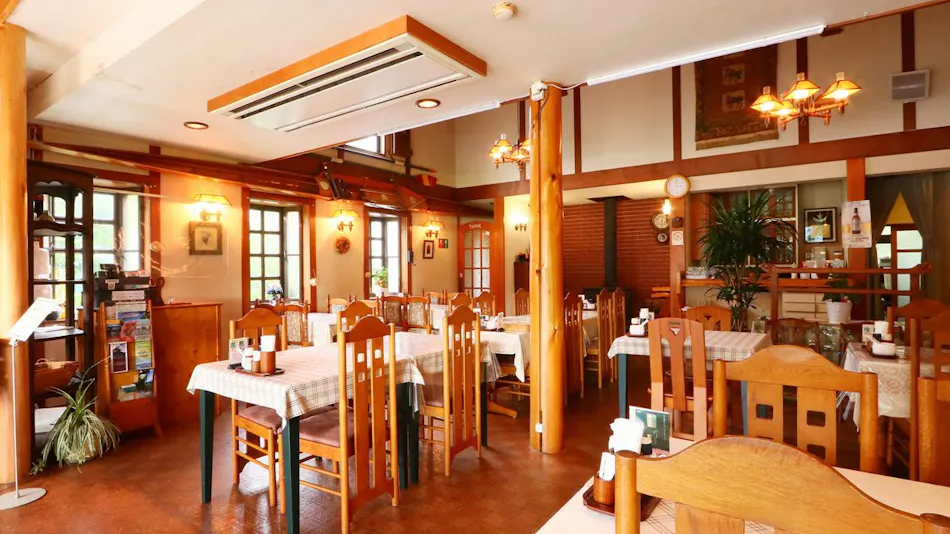 Hotel & Restaurant Yesterday