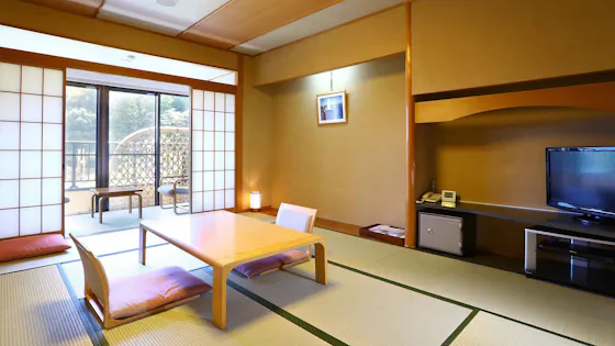 ห้องสไตล์ญี่ปุ่นแท้ 10 เสื่อทาทามิ