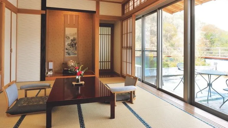Susobana Gorge Natural Hot Spring Inn Uruoi-kan