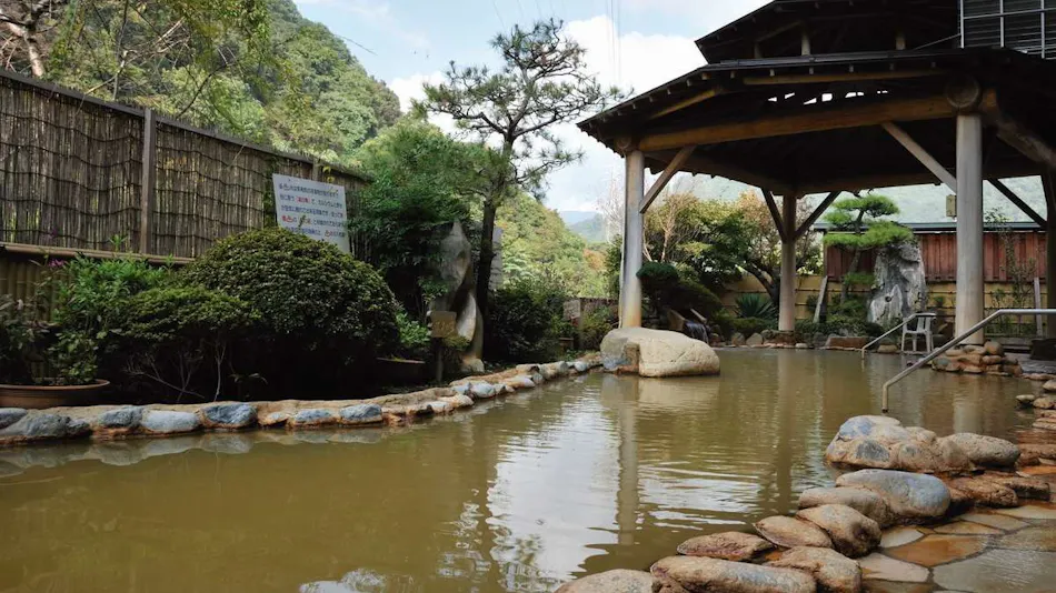 Susobana Gorge Natural Hot Spring Inn Uruoi-kan