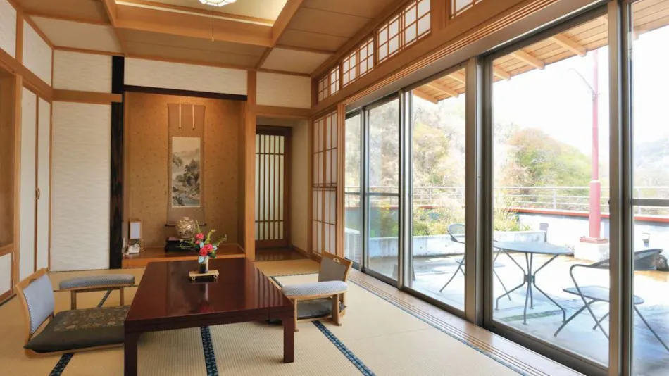 Susobana Gorge Natural Hot Spring Inn Uruoi-kan