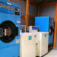 *เครื่องซักผ้าหยอดเหรียญ