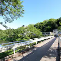 *【Jembatan ke Fasilitas】