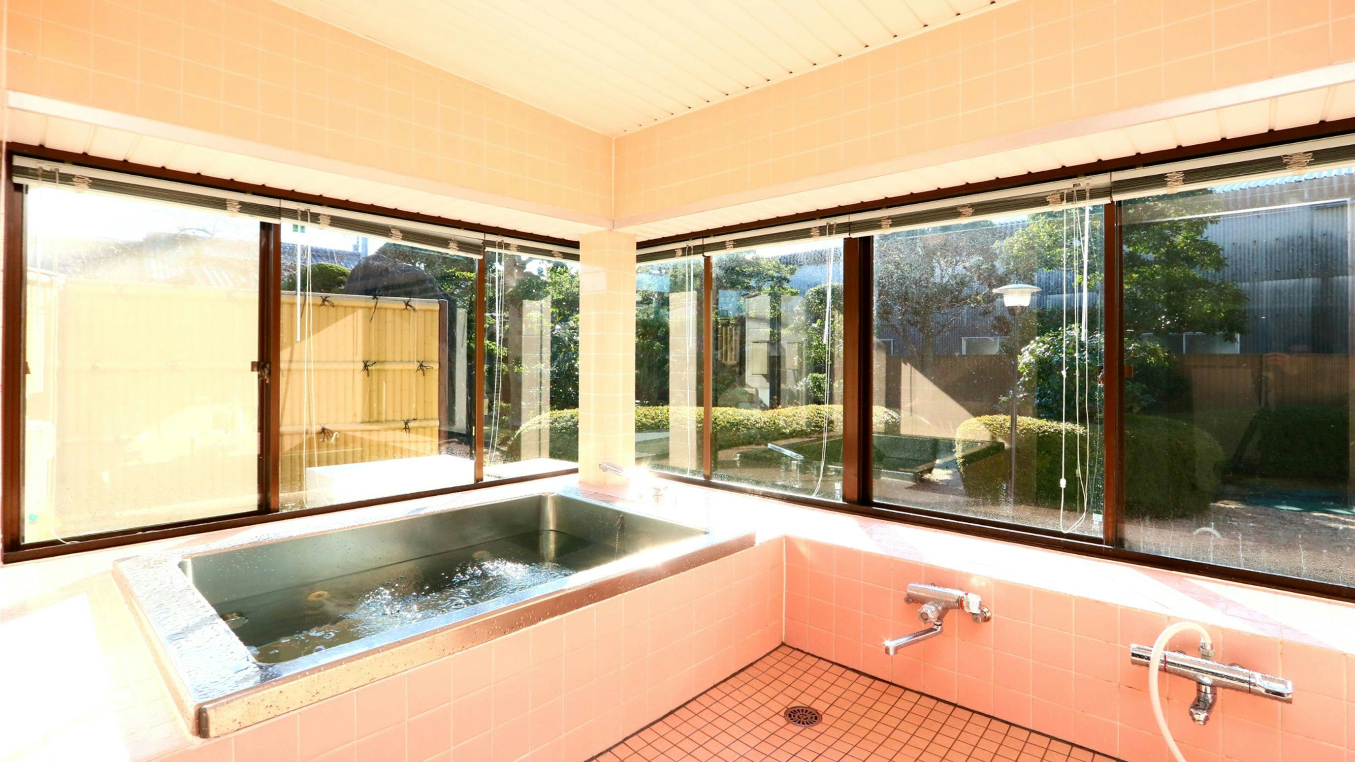 Relaxing Inn Eikan