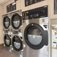 ร้านซักผ้าหยอดเหรียญ