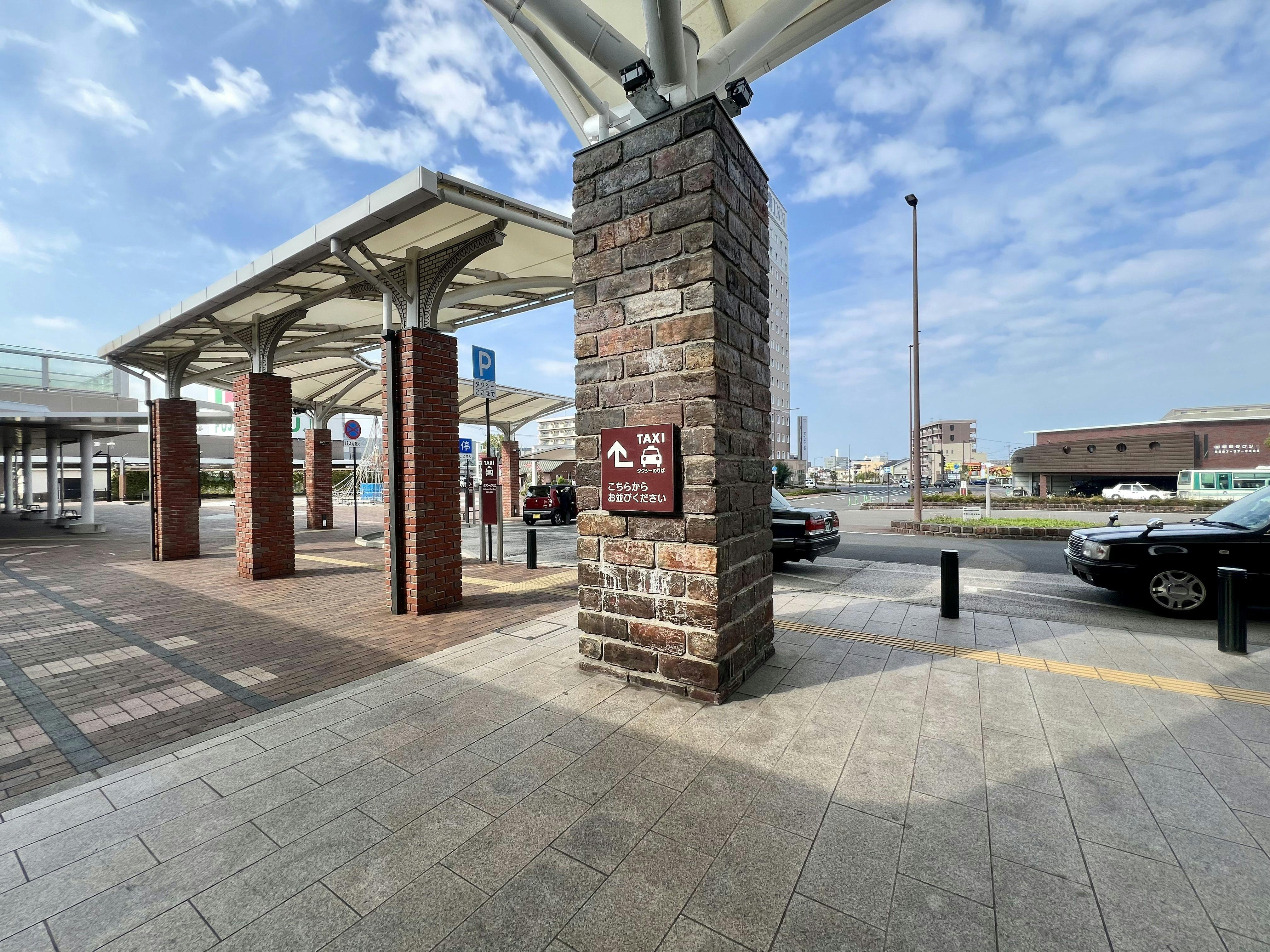 【จุดขึ้นแท็กซี่สถานี Niihama ※3 นาทีถึงโรงแรม】