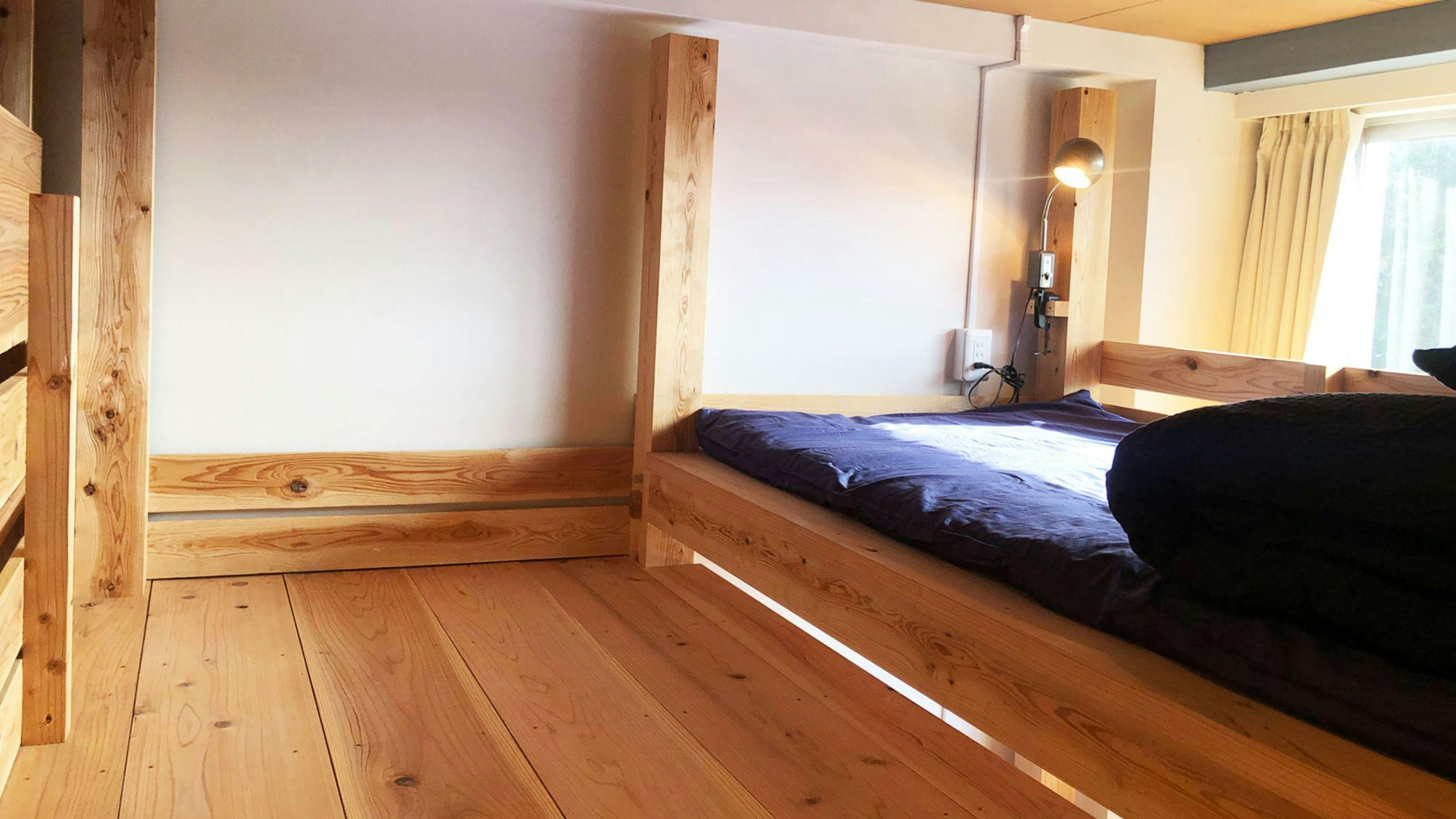 HIKE Hostel / Cafe / Shop