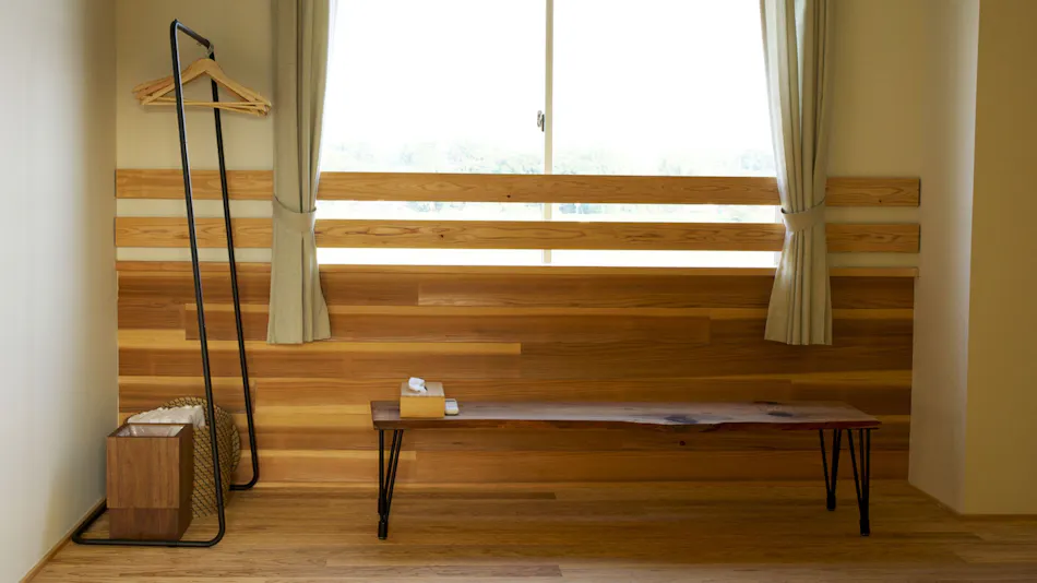 HIKE Hostel / Cafe / Shop