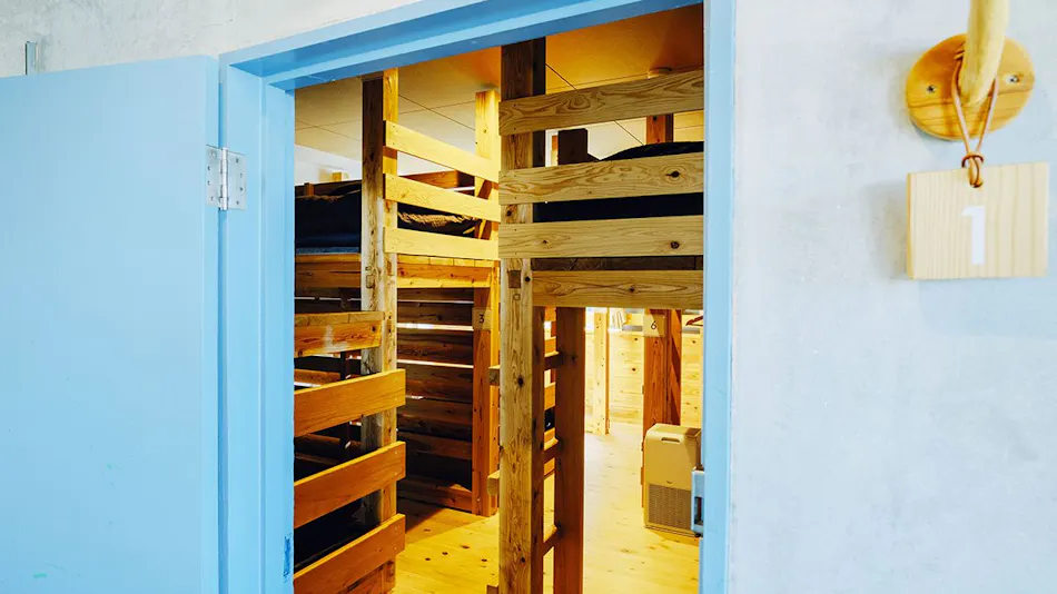 HIKE Hostel / Cafe / Shop