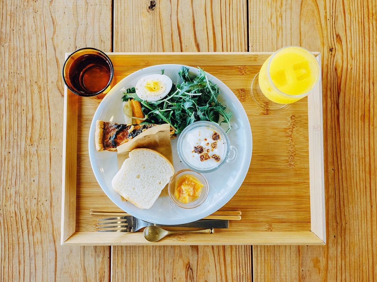HIKE Hostel / Cafe / Shop