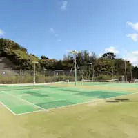 *Lapangan Tenis
