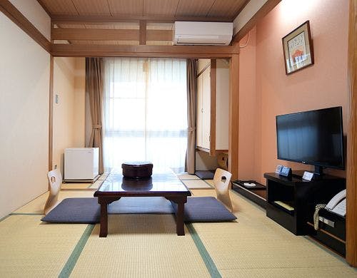 *和室6畳（トイレ付）