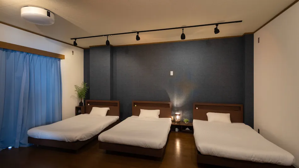 Ishigaki Island Group Inn 2216 (Nijiiro) within Euglena Mall