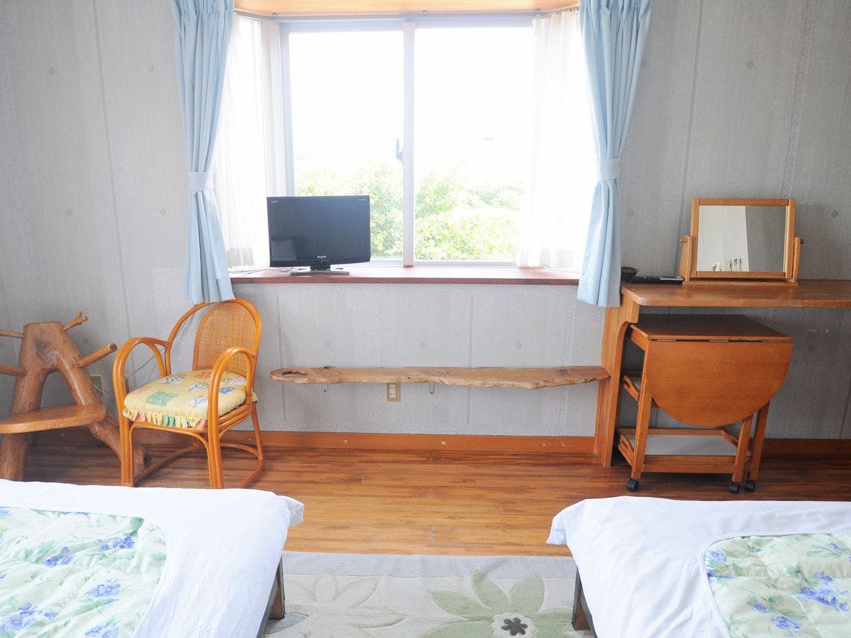 ห้องพักแบบเตียงคู่สไตล์ตะวันตก