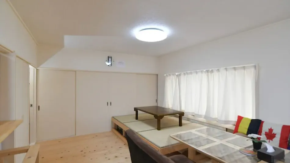 STAY IN OTAKI