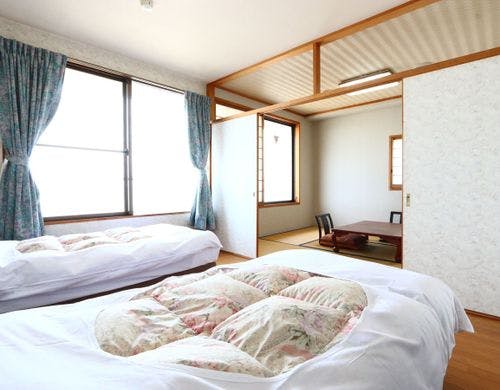 お部屋◆畳で寛いで、お休みはベットで