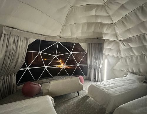 【ドーム】 内観-夜-