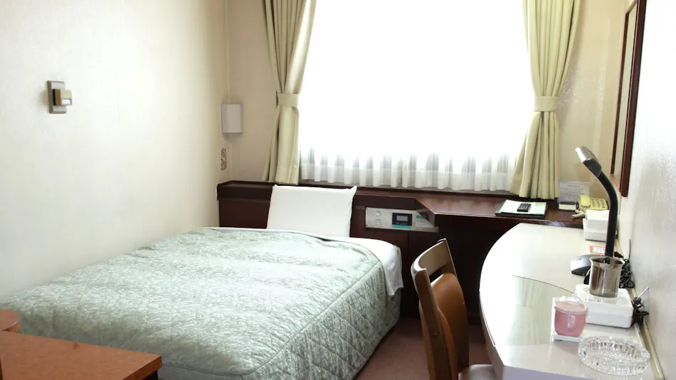 Isahaya Green Hotel