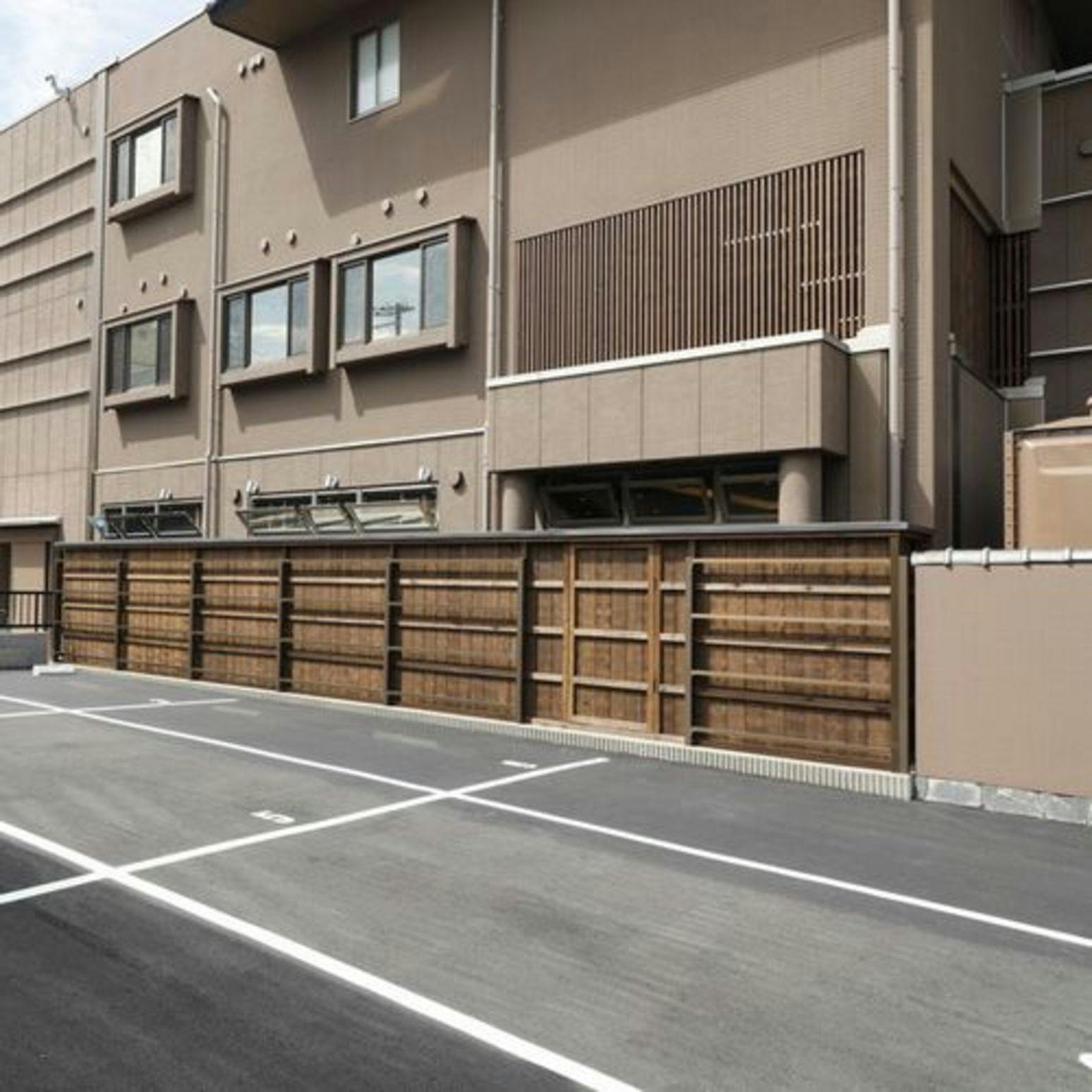 ที่จอดรถ