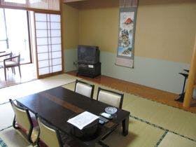 道志川温泉　紅椿の湯