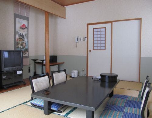 【紅椿の湯】和室10畳（広縁なし）