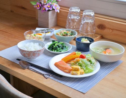 【朝食】朝食は和食の日替わり