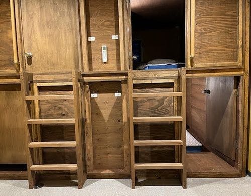 カプセルドミトリー